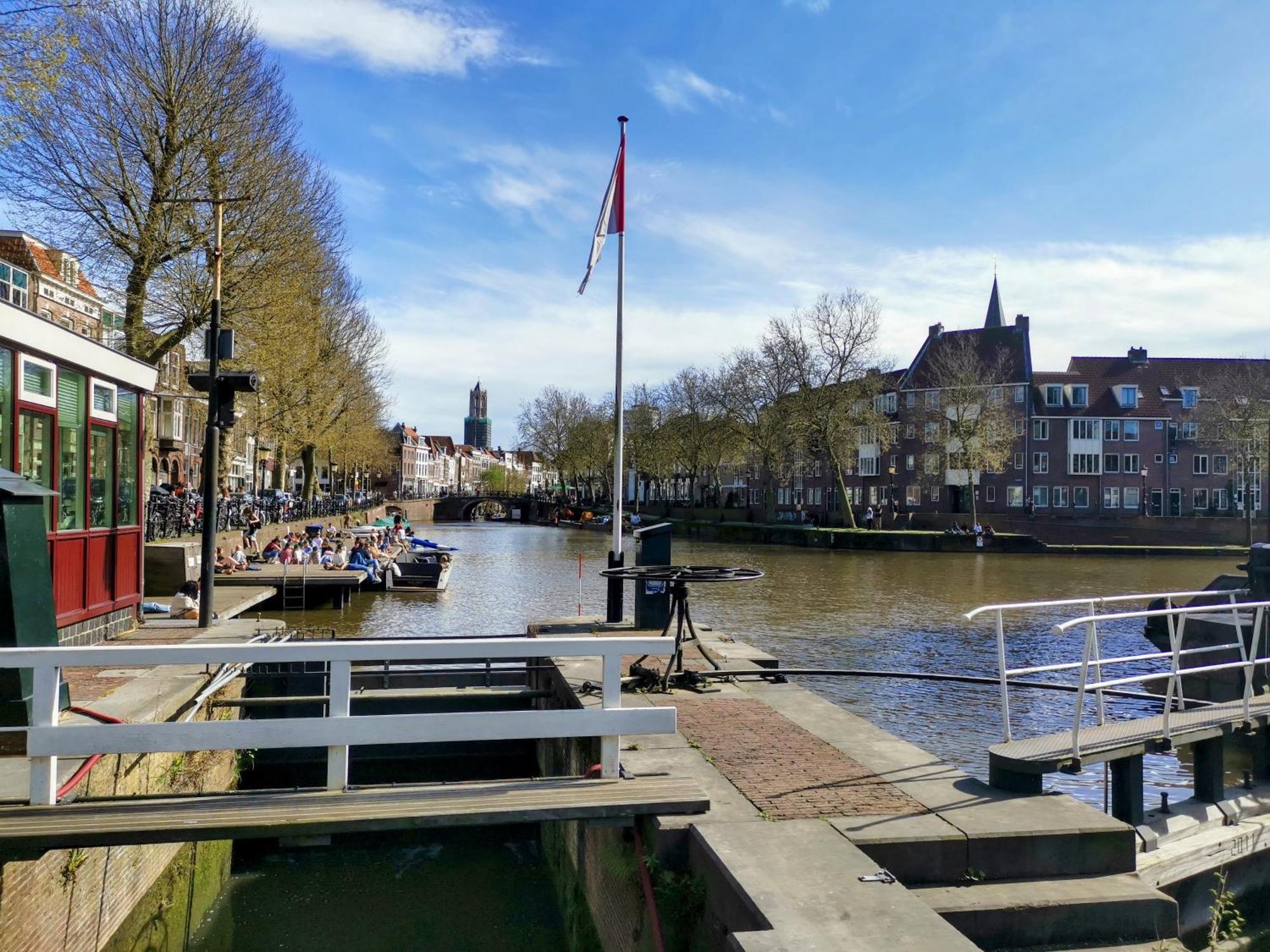 Apartamento Slapen Aan De Sluis Utrecht Exterior foto